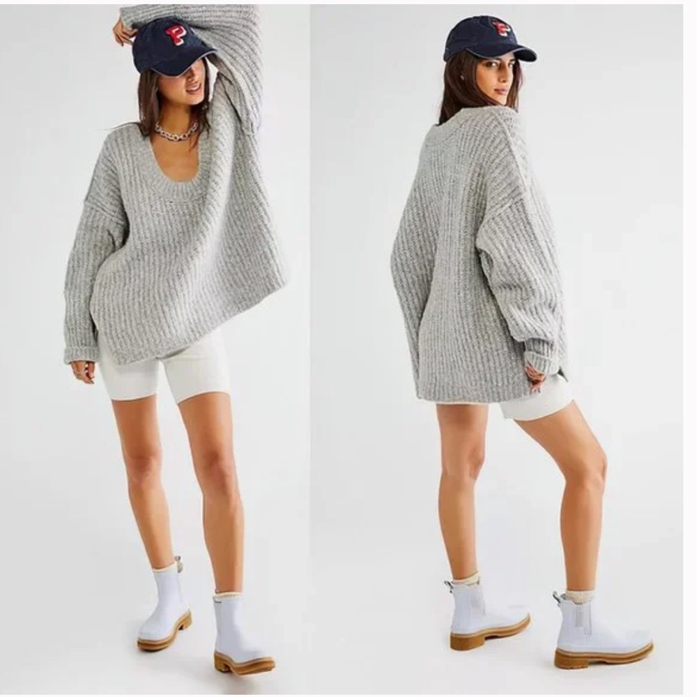 Free People Blue Bell sweater - Picture 2 of 11